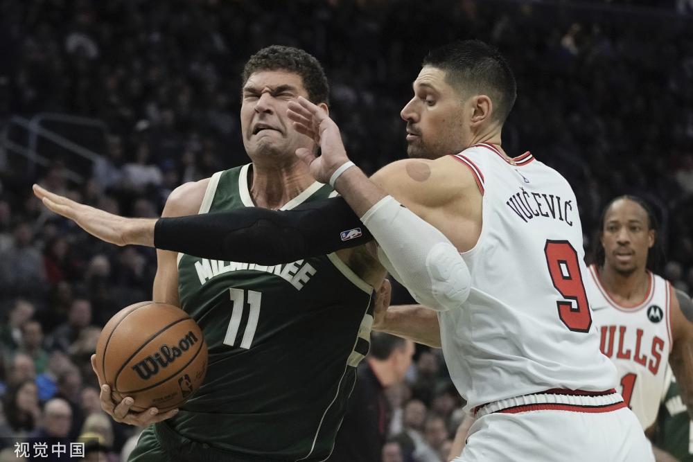 首次登场便 首次登场便