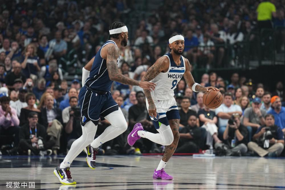 欧冠区最直 欧冠区最直