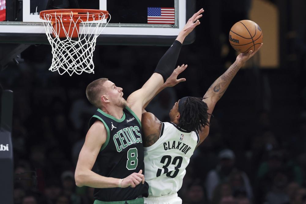 詹姆斯换库明加？湖人队记称有点吸引力但不现实：要更成熟稳定的回报